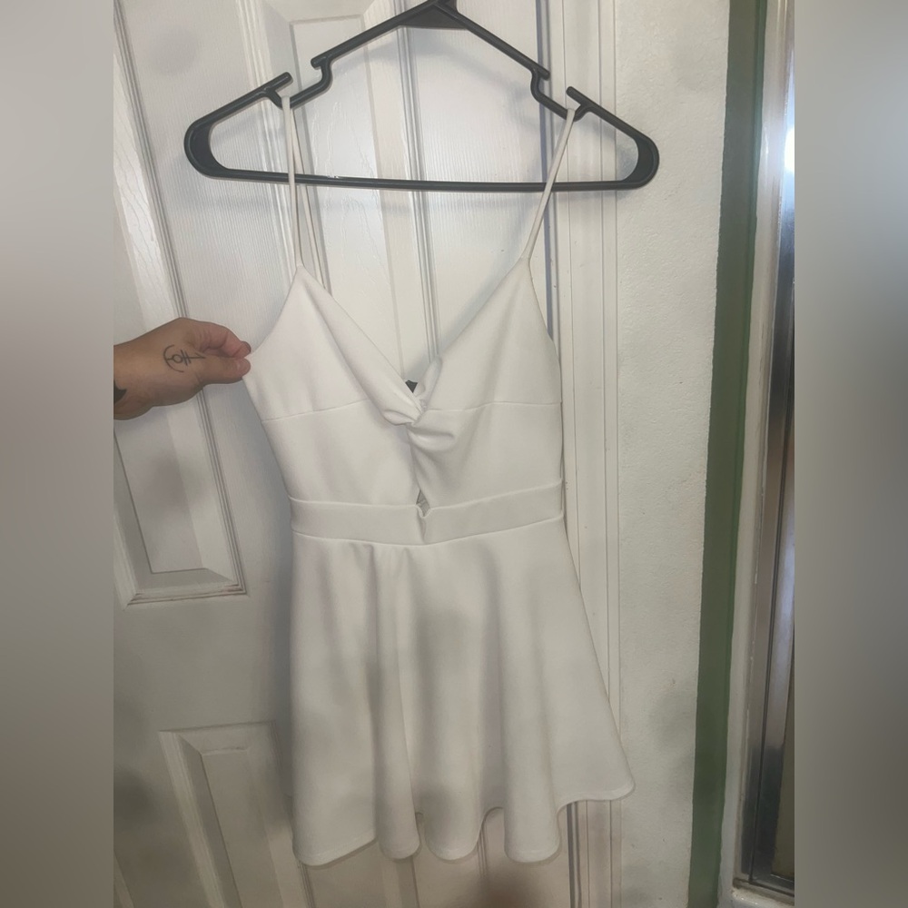 Elegant White Spaghetti Strap Dress